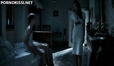Сцена секса с Моникой Беллуччи из фильма "Малена".